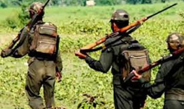 BIG NEWS : छत्तीसगढ़ से बड़ी खबर, सीएम के शपथ ग्रहण से पहले नक्सलियों ने यहां किया हमला, विस्फोट के साथ ताबड़तोड़ फायरिंग भी, एक जवान शहीद, पढ़े ये खबर