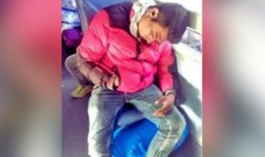 OMG ! ट्रैन में सीट पर बैठी रहीं लाश, कान में ईयर फोन भी, 300 K.M. तक यात्रियों को पता नहीं चला, फिर ऐसे हुआ घटना का खुलासा, क्या खिड़की से आ गई मौत...! पढ़े ये खबर  `