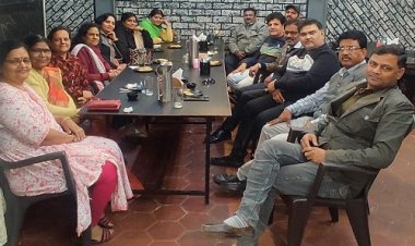 NEWS: NSSG ग्रुप की महत्वपूर्ण बैठक सम्पन्न, जरूरतमंद को बाटेंगे गुणवत्ता वाले कम्बल, तो वर्ष 2024 में स्वास्थ्य शिविरों का आयोजन भी, शुरुवात करेंगे ये समाजसेवी, पढ़े खबर