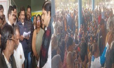 BIG NEWS: नीमच में बस मालिकों और चालकों ने निकाली रैली, नारेबाजी करते हुए पहुंचे कलेक्टोरेट, केंद्रीय मंत्री के नाम SDM को सौंपा ज्ञापन, फिर इनकी जिला कलेक्टर से भी चर्चा, पढ़े खबर