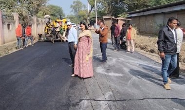 BIG NEWS: प्रगति की और बढ़ता नीमच शहर, शाहबुद्दीन बाबा रोड़ व गोधाम बालाजी मार्ग का निर्माण कार्य, नपाध्यक्ष स्वाति चौपड़ा ने किया निरीक्षण, मौके पर अधिकारियों को दिए ये निर्देश, पढ़े खबर