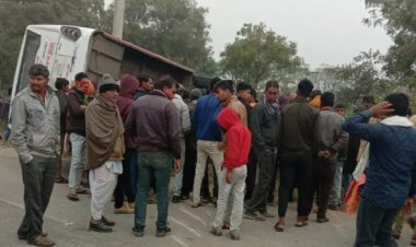 BIG NEWS: बड़ी सादड़ी से उदयपुर जा रही बस पलटी, मौके पर मची चीख-पुकार, कई यात्रियों को आई चोटे यात्री घायल, तो ड्राइवर की हो गई ये हालत...! पढ़े खबर