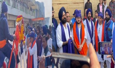 BIG NEWS: सिख समाज में गुरू गोविंदसिंह जयंती की धूम, नीमच शहर में निकला भव्य नगर कीर्तन, अरूल अशोक अरोरा (गंगानगर) ने किया भव्य स्वागत, जोरदार आतिशबाजी और हलवा प्रसादी का वितरण भी, पढ़े खबर