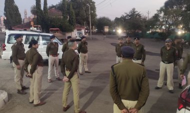 NEWS : मंदसौर SP ने किया इस थाने का आकस्मिक निरीक्षण, दिए जरुरी दिशा निर्देश, तो सुरक्षा बल से चर्चा भी, कानून व्यवस्था पर खास ध्यान, पढ़े खबर