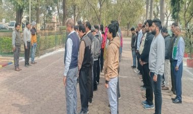 NEWS: शहीद दिवस, नगर पालिका में अधिकारियों-कर्मचारियों ने अर्पित की श्रद्धांजलि, महात्मा गांधी की पुण्यतिथि को इस रूप में मनाई, पढ़े खबर
