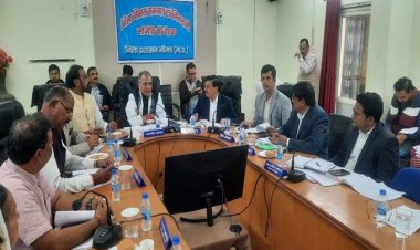 NEWS: सांसद की अध्‍यक्षता में दिशा कमेटी की बैठक संपन्न, सुधीर गुप्ता बोले- जिले में सभी निर्माणाधीन कार्य निर्धारित मानक एवं गुणवत्‍ता के साथ समय-सीमा में पूर्ण कराएं, पढ़े खबर