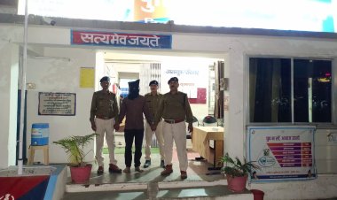 NEWS : मल्हारगढ पुलिस को मिली सफलता, महू नीमच हाइवे के इस ब्रिज से इतना किलो नशीला पदार्थ सहित आरोपी गिरफ्तार, पढ़े खबर