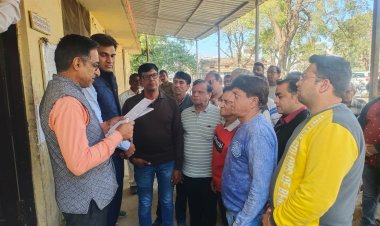 NEWS : मनासा में समाजसेवी अशोक अरोरा पर प्राणघात को लेकर इस सामाज ने दिया एसडीएम को ज्ञापन, और की यह मांग, पढ़े मनीष जोलान्या की ये खबर