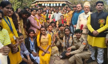 NEWS: जाजू कन्या महाविद्यालय में तीन दिवसीय बसंतोत्सव का शुभारंभ, नपाध्यक्ष चौपड़ा ने कहां- प्रकृति के नवीनीकरण का प्रतीक है बसंत पंचमी, पढ़े खबर