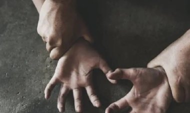 OMG ! दहल गया मध्य प्रदेश, नीमच से सटे इस जिले में बड़ी घटना, गड़ा धन निकालने का लालच, पुरुषों को भेजा यहां, फिर तांत्रिक बना हैवान, परिवार की तीन महिलाओं के साथ किया दुष्कर्म, जघन्य अपराध के लिए रचा ये खेल...! पढ़े खबर