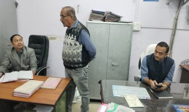 BIG NEWS: संयुक्त कलेक्टर ने किया नगर पालिका का औचक निरीक्षण, कर्मचारियों को समय पर उपस्थित होने के निर्देश, अब यहां की सुविधाएं होगी और हाईटैक, पढ़े खबर