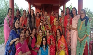 NEWS : राष्ट्र सेविका समिति ने मनाया फाग महोत्सव, मधुर गीतों के साथ खेली फूलों की होली, बरसाने में आएं नटवर नंदलाल, पढ़े खबर