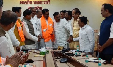 BIG BREAKING: नीमच जिले में कांग्रेस को बड़ा झटका, दिग्गज नेता उमरावसिंह गुर्जर बीजेपी में शामिल, सीएम यादव सहित इनकी मौजूदगी में ली सदस्यता, पढ़े खबर