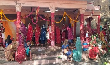 NEWS: शीतला सप्तमी, महिलाओं ने की मां की पूजा-अर्चना, पूर्ण श्रद्धा एवं उत्साह के साथ मनाया पवित्र पर्व, पढ़े रुपेश सारू की खबर