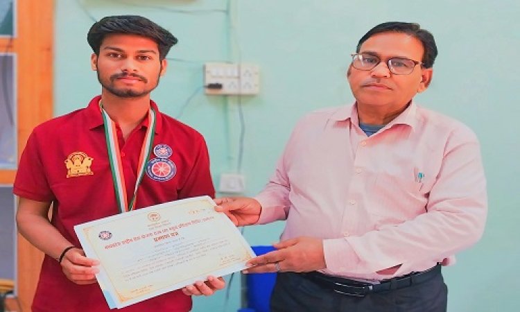 NEWS:  रा.से.यो. छात्र का राज्य स्तरीय प्रशिक्षण शिविर में हुआ चयन, क्या बोले प्रो. आशीष कुमार सोनी, पढ़े खबर