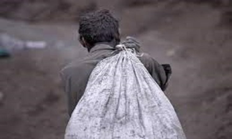 BIG BREAKING : जब मशीन से निकला खून, तो मची चीख-पुकार, हादसा ऐसा, कि चादर में लपेटनी पड़ी लाश, दारु गांव में सन्नाटा, देखने वालों की कांप गई रूह, बघाना पुलिस की जांच शुरू, कैसे हो गई राजू की अकाल मौत...! पढ़े खबर