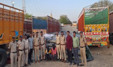 BIG NEWS: आचार संहिता, पिपलियामंडी पुलिस ने की M.P. की सबसे बड़ी कार्यवाही, ट्रक से 70 क्विंटल नशा जप्त, कीमत करोड़ों में, दो अंतर्राज्यीय तस्कर भी गिरफ्तार, अब इनकी तलाश, पढ़े खबर