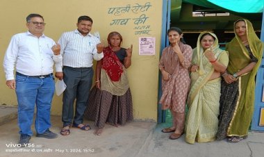 NEWS : नगर परिषद नयागांव में दिव्यांग, ट्रांजेंडर एवं वृद्धजन मतदाता जागरूकता अभियान आयोजित, मौके पर पहुंचे ये अधिकारी, और घर-घर दी दस्तक, पढ़े खबर