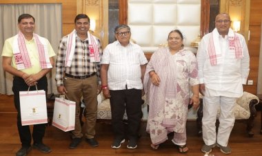 BIG NEWS : नीमच और चिकारडा के प्रतिनिधि मंडल ने की असम के राज्यपाल से भेंट, चमत्कारिक श्री नाकोड़ा भैरव दर्शन का दिया न्यौता, पढ़े खबर