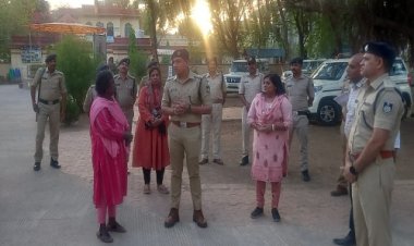 NEWS : लोकसभा निर्वाचन 2024, पुलिस प्रेक्षक एम. विजयालक्ष्मी (भा.पु.से.) पहुंची नीमच, स्ट्रांग रूम का किया निरीक्षण, दिए आवश्यक निर्देश, पढ़े खबर