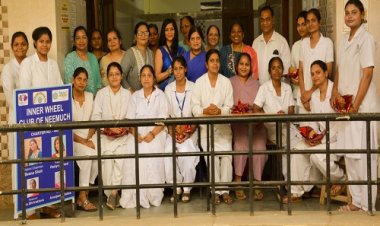 NEWS : इनरव्हील क्लब ने मनाया नर्सिंग-डे, जिला अस्पताल पहुंची सदस्याएं, इन्हें श्रीफल एवं उपहार देकर किया सम्मानित, पढ़े खबर