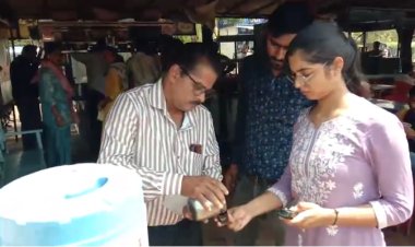 BIG NEWS : खाद्य विभाग की टीम पहुंची नीमच के दशहरा मैदान में, इन दुकानों से लिए सैंपल, अब होगी जांच, अगर पाएं गए अमानक, तो होगी ये बड़ी कार्यवाही, पढ़े खबर