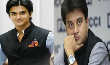 OMG ! केंद्रीय मंत्री ज्योतिरादित्य सिंधिया के बेटे महाआर्यमन से 12 लाख की ठगी, ऐसे किया फरेब, जालसाजी में शामिल लोगों की तलाश, पुलिस ने की पुष्टि, पढ़े खबर