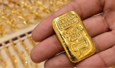 GOLD-SILVER PRICE TODAY : सोने की चमक बरकरार, तो चांदी के भाव में आया बदलाव, यूपी से मुंबई तक गिरे इनके दाम, जानें सर्राफा बाजार का लेटेस्ट रेट, क्लिक करें और देखें