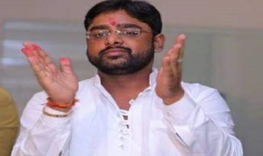 BIG BREAKING : समाजसेवी अशोक अरोरा गोलीकांड मामला, फरार आरोपी लक्की सिंहल गिरफ्तार, पुलिस की स्पेशल टीम की बड़ी कार्यवाही, यहां दबिश के बाद मिली सफलता, पढ़े खबर