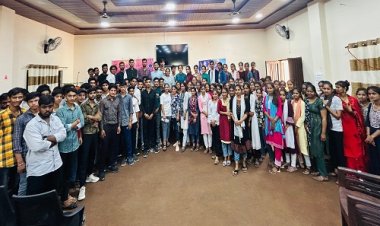 NEWS : मनासा महाविद्यालय में सामान्य छात्र संवाद कार्यक्रम संपन्न, कु. राधिका सिकरवार ने कहां- विद्यार्थी का जीवन आनन्दमय एवं सार्थक हो, पढ़े खबर