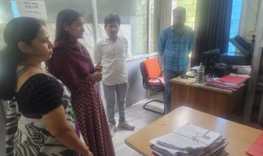 NEWS : नगर पालिका की इन शाखाओं में पहुंची नपाध्यक्ष स्वाति चौपड़ा, निरीक्षण कर अधिकारियों को दिये आवश्यक निर्देश, तो इन्हें लगाई फटकार, पढ़े खबर