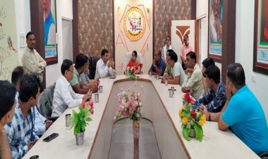 NEWS : ब्लड ग्रुपिंग अभियान, मनासा नगर परिषद कार्यालय में बैठक संपन्न, एसडीएम और सामाजिक संस्थाओं के बीच बातचीत, दिया ये आश्वासन, क्या 28 जून को नीमच रचेगा इतिहास, पढ़े मनीष जोलान्या की खबर