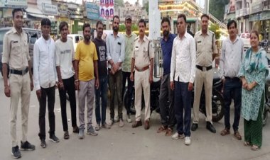 NEWS : अंतर्राष्ट्रीय नशा मुक्ति अभियान, मनासा के इस चौराहे पर पहुंची पुलिस, आमजन को किया जागरूक, दी ये समझाइश, पढ़े मनीष जोलान्या की खबर