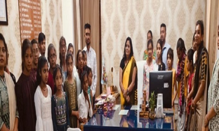 NEWS : जन शौर्य सोशल वेलफेयर की पहल, इन बालिकाओं को कराया कलेक्टर कार्यालय का विजिट, ADM से भी मुलाकात, यहां किसने क्या कहां, पढ़े खबर