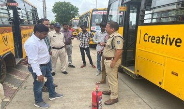 NEWS : RTO और यातायात टीम की संयुक्त कार्यवाही, इन स्कूलों में पहुंचे अधिकारी, बसों और दस्तावेजों सहित इनकी जांच, नियमानुसार संचालन के दिए निर्देश, पढ़े खबर