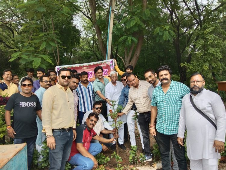 NEWS : किलेश्वर महादेव मंदिर में क्षत्रिय राजपूत समाज की बैठक, एक पौधा मां के नाम अभियान के तहत किया पौधारोपण, पढ़े खबर