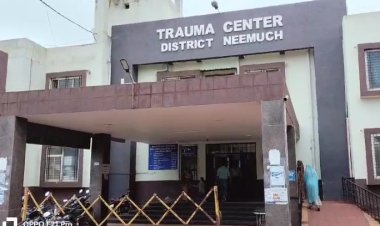 OMG ! जिला चिकित्सालय में उपचार के लिए भर्ती, देर रात युवक ने उठाया ये खौफनाक कदम, हो गई अकाल मौत, अस्पताल में मचा हड़कंप, कैंट पुलिस जुटी जांच में, पढ़े खबर