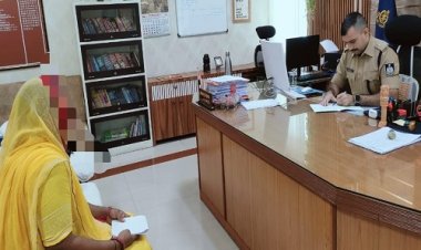 NEWS : पुलिस अधीक्षक कार्यालय में जनसुनवाई, एसपी ने सुनी आमजन की समस्या, त्वरित एवं विधिसंगत किया निराकरण, पढ़े खबर