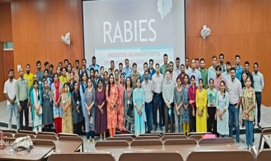 NEWS : नीमच के मेडिकल कॉलेज में रेबीज सीएमई संपन्न, उपचार एवं रोकथाम के संबंध में दी जानकारी, डॉ. निशांत गुप्ता ने दिए व्याख्यान, पढ़े खबर