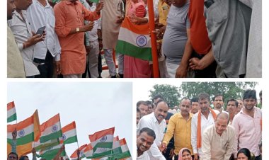 NEWS: एक पेड़ माँ के नाम कार्यक्रम, विधायक सकलेचा ने रतनगढ़ किला परिसर पंच वाटिका में 51 कल्पवृक्ष का किया पौधा रोपण, पढ़े खबर