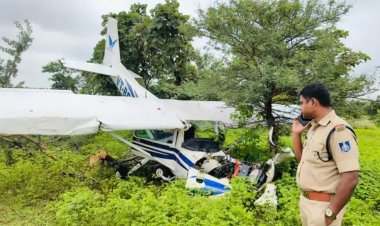 NEWS: टेस्ट फ्लाइट के लिए उड़ा एयरक्राफ्ट, 40 मिनट उड़ने के बाद परिसर में यु हुआ क्रैश, दोनों पायलेटों के अब ये हाल, पढ़े खबर