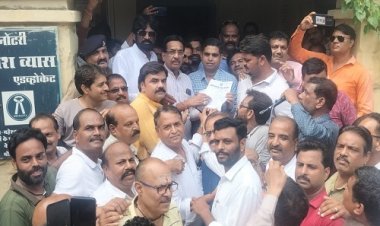 NEWS : बांग्लादेश में हिंदुओं पर अत्याचार, विरोध में मनासा नगर रहा बंद, सर्व समाज ने निकाली रैली, राष्ट्रपति के नाम सौंपा ज्ञापन, पढ़े मनीष जोलान्या की खबर