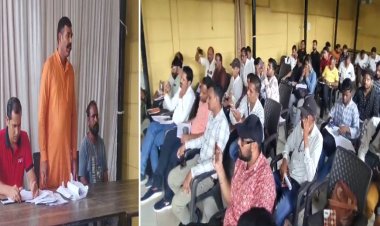 BIG NEWS : जेल से छूटते ही पूरण अहीर मीडिया से हुए रूबरू, गौशाला की जमीन का मुद्दा गरमाया, तो जनता को ठगने पर भी कहीं ये बात, भ्रष्टाचार का किया विरोध, जावद विधायक पर गंभीर आरोप, प्रेसवार्ता में किए बड़े खुलासे, पढ़े खबर