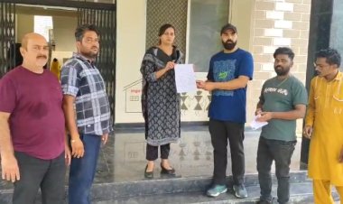 NEWS : अंडा व्यापारियों ने सौंपा ज्ञापन, बताई परेशानी, और त्यौहार पर दुकाने खोलने की मांग, कहीं ये बात, पढ़े खबर