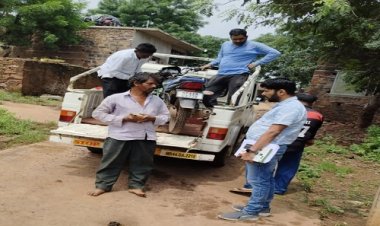 BIG NEWS : एक्शन में बिजली विभाग, चीताखेड़ा में बकायादार उपभोक्ताओं पर गिरी गाज, कुर्की की कार्यवाही, कहीं से बाइक जप्त, तो कहीं से...! पढ़े आजाद मंसूरी की खबर