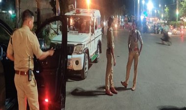 NEWS- यातायात पुलिस का एक्शन मोड,फोर व्हीलर की उतारी ब्लेक फिल्म,वंही बिना नंबर वालो वाहनों के काटे चालान, साथ की जनता से ये अपील, पढ़े खबर
