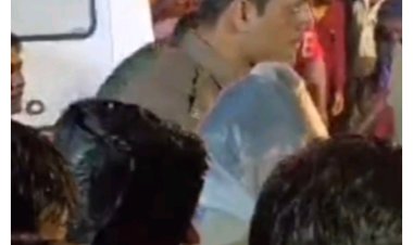 BIG NEWS- महाँकाल मंदिर मे हुआ बड़ा हादसा,तेज बारिश के कारण गिरी दीवार, हुई दो की मौत, तो कई लोग घायल, पढ़े खबर