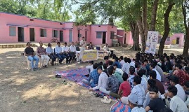 NEWS। मैं हूं अभिमन्यु अभियान, की मंदसौर पुलिस ने शुरुआत, बच्चियों की सुरक्षा को लेकर किया जागरूक ,पढ़े खबर