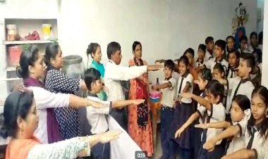 NEWS : गाडोलिया बस्ती और ग्वालटोली स्थित स्‍कूल पहुंची टीम, बच्चों को दिलाई शपथ, स्‍वच्‍छता के प्रति किया जागरूक, नीमच में ये अभियान लगातार जारी, पढ़े खबर