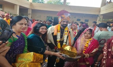 NEWS : सामूहिक विवाह समारोह में इनरव्हील की बड़ी पहल, वर-वधु को दिया आशीर्वाद, ये उपहार भी किएं भेंट, पढ़े खबर